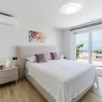 Beautiful In Splitska- Supetar بيت للعطل